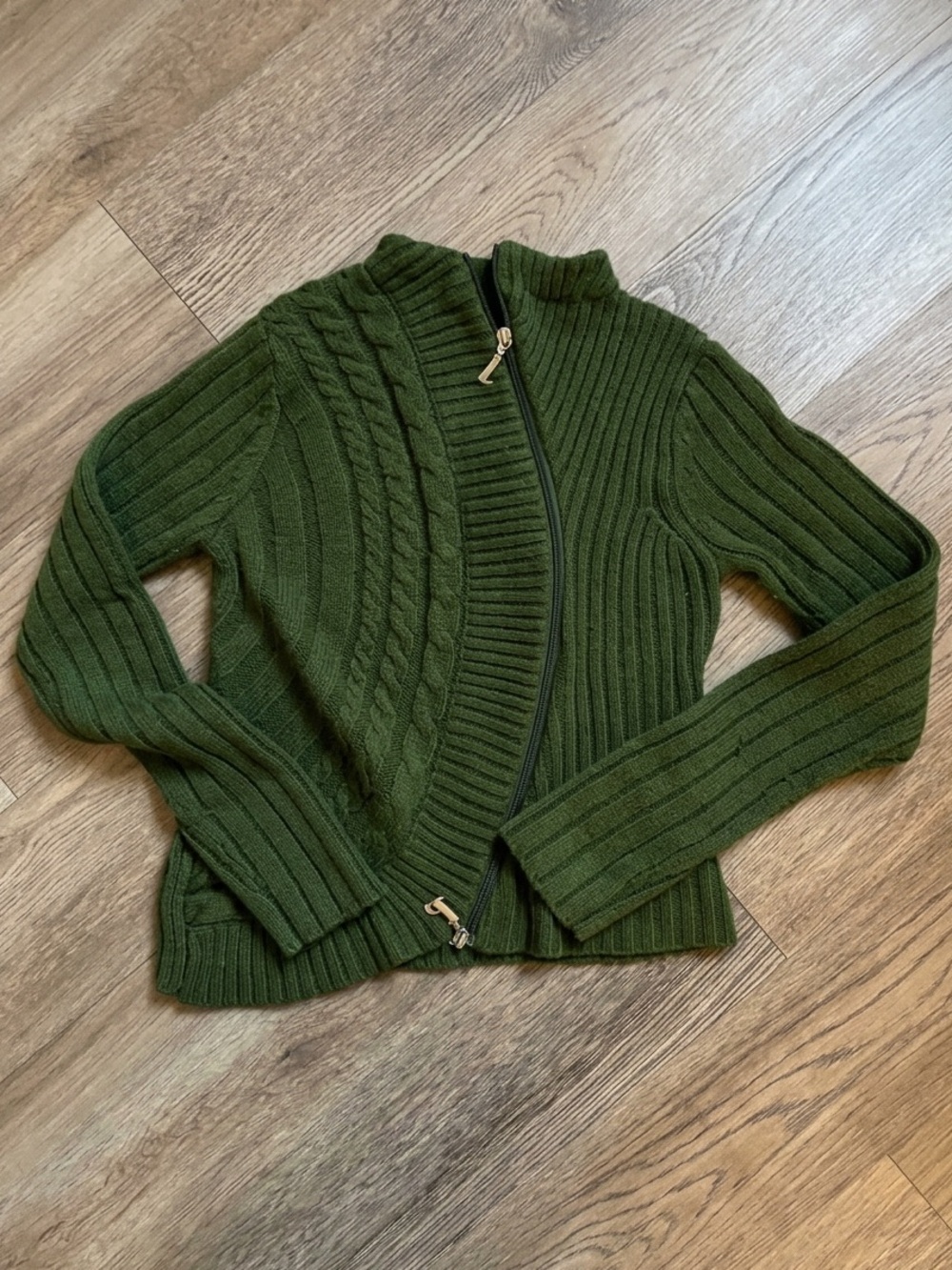 Lady Dutch Y2K Green Knit Asymmetrical Zip Up Sweater *USED
